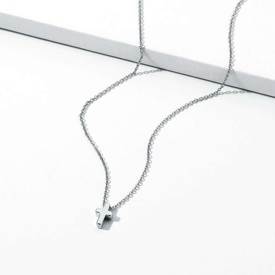 Изящный кулон «Крест» (Tiny Cross)
