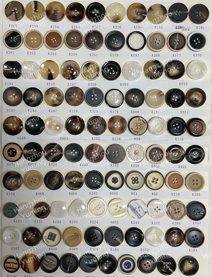 Custom Logo Resin Plastic Buttons