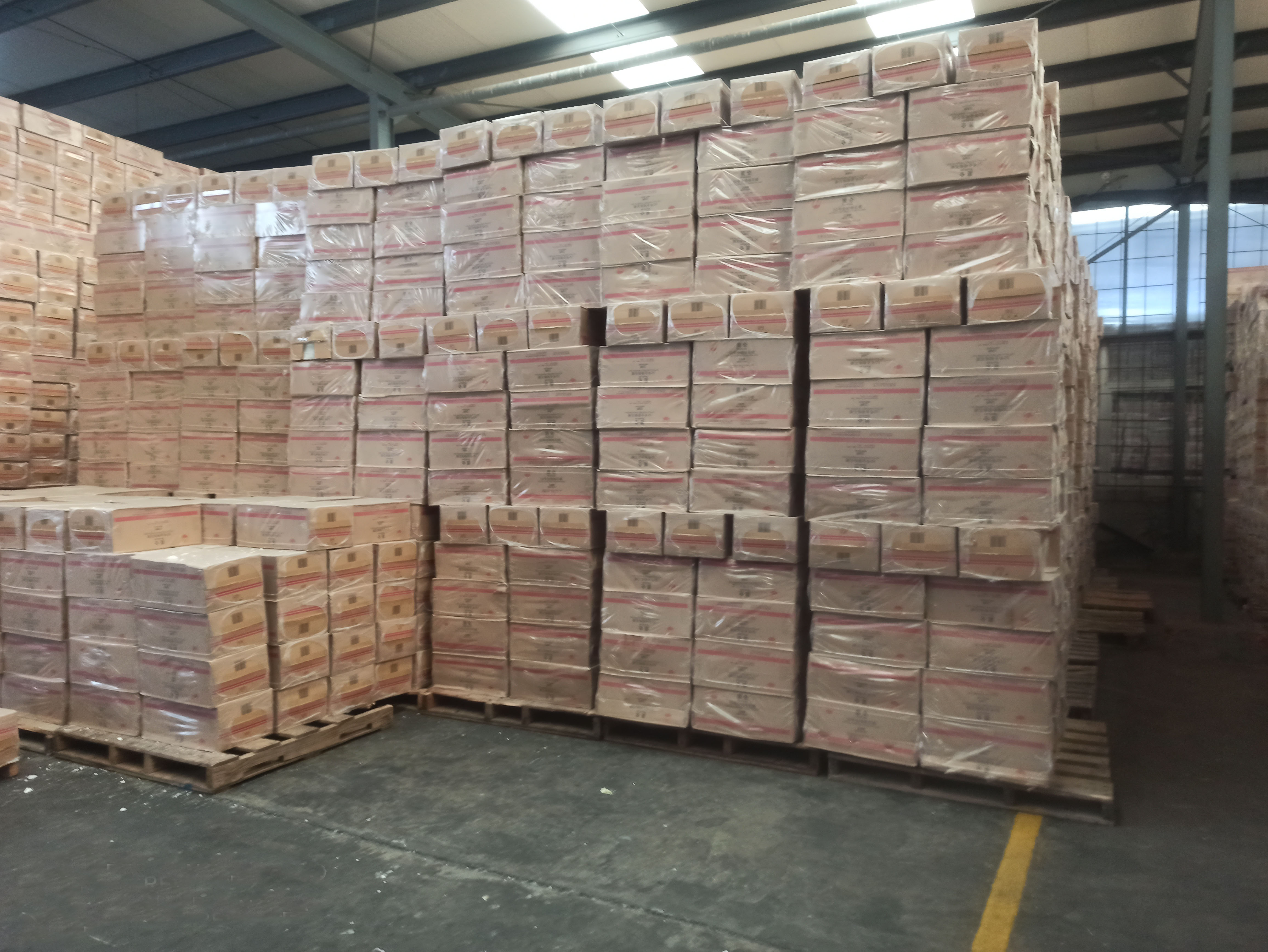 Price Normal Extremely White Petrochina Petrochemical Kunlun Paraffin Wax Fully Refined Food Grade Candle Making