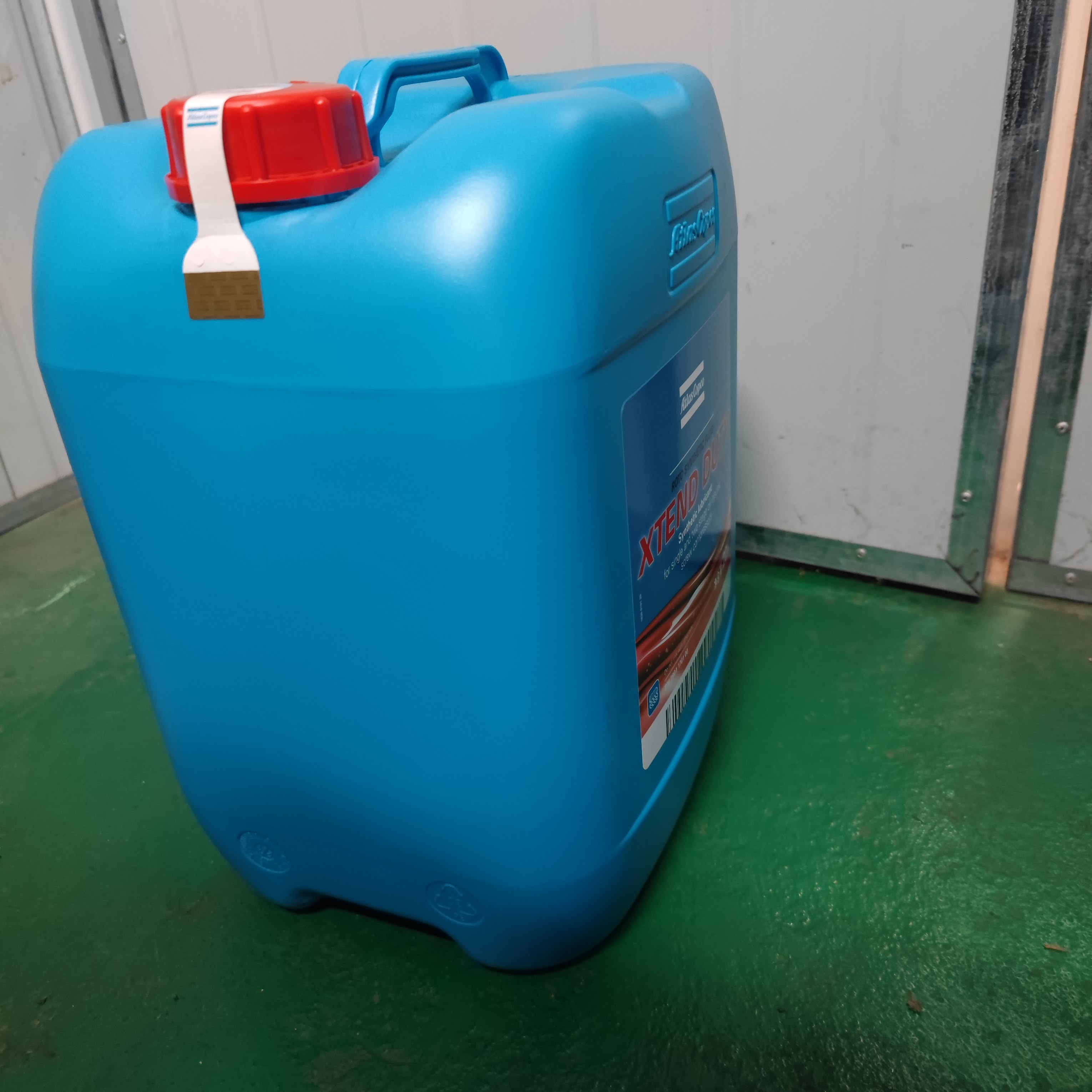 Atlas Copco Fully Synthetic 8000H Lubricating Oil New Condition 2901170100 Air Compressor Lubricant