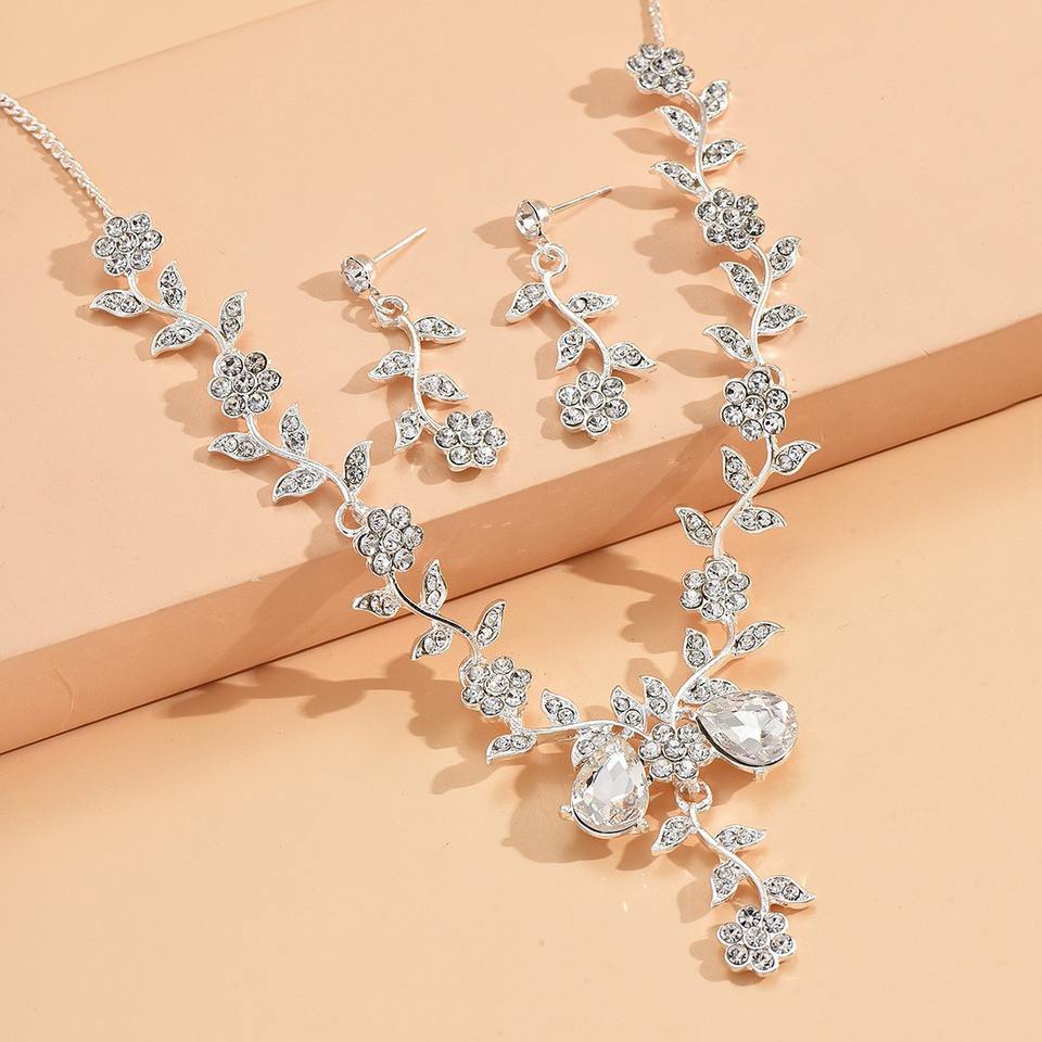 Necklace Earring Fashion Set (2023)