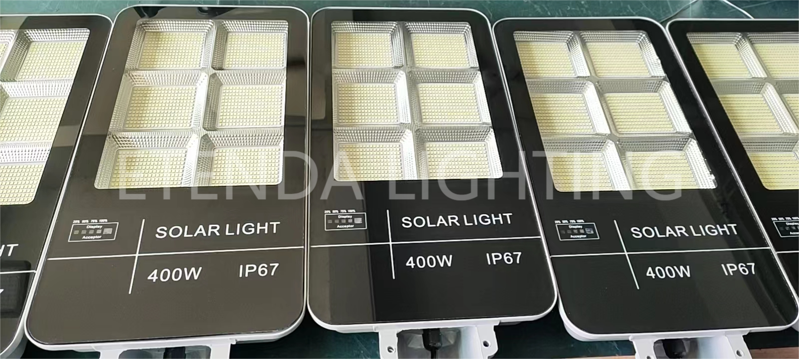 Solar Powered Street Light Manufacturer Price Aluminum/ABS Waterproof Ip67 60w100w120w240w360w500w Rural Areas Solar street Lamp