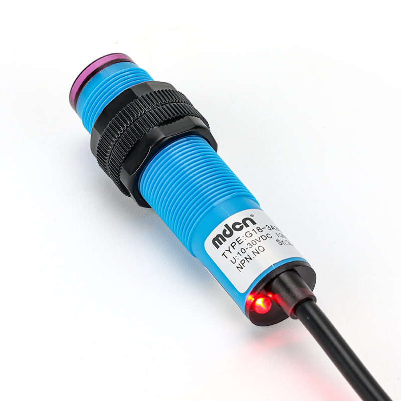 G18-3A10NA Automotive Optical Sensors Combination Reflective Photoelectric and Mirror Infrared Sensor for Human Body Detection