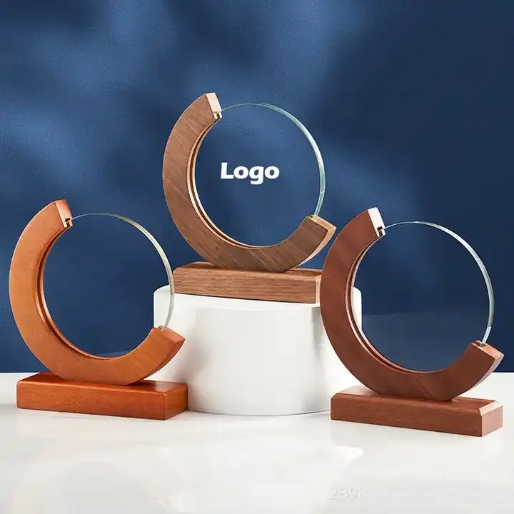 Хрустальный трофей «Award with Logo»