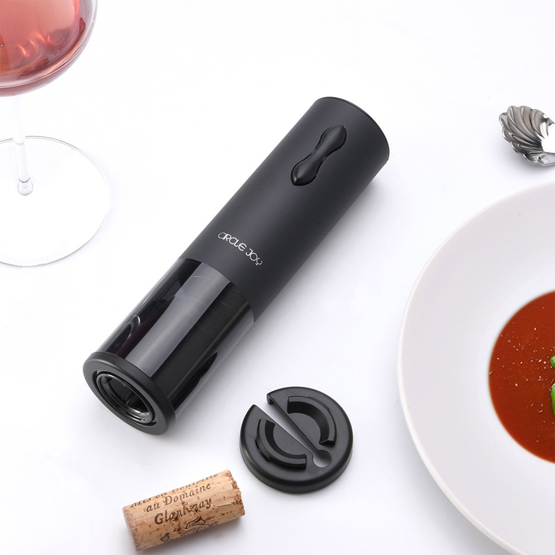 Автоматический штопор, Circle Joy, Mini Electric Wine Opener, CJ-EKPQ04, Высота 18.3 см, Диаметр 4,8см, Сталь, Ёмкость аккумулятора 500 мАч, В комплекте: кабель Micro USB для зарядки, нож для удаления фольги. тип зарядки: USB. совместимость: с горлышком бутылок диаметром 35 мм. параметры входа: 220 В~50 Гц, Уровень шума: до 75 дБ, Черный