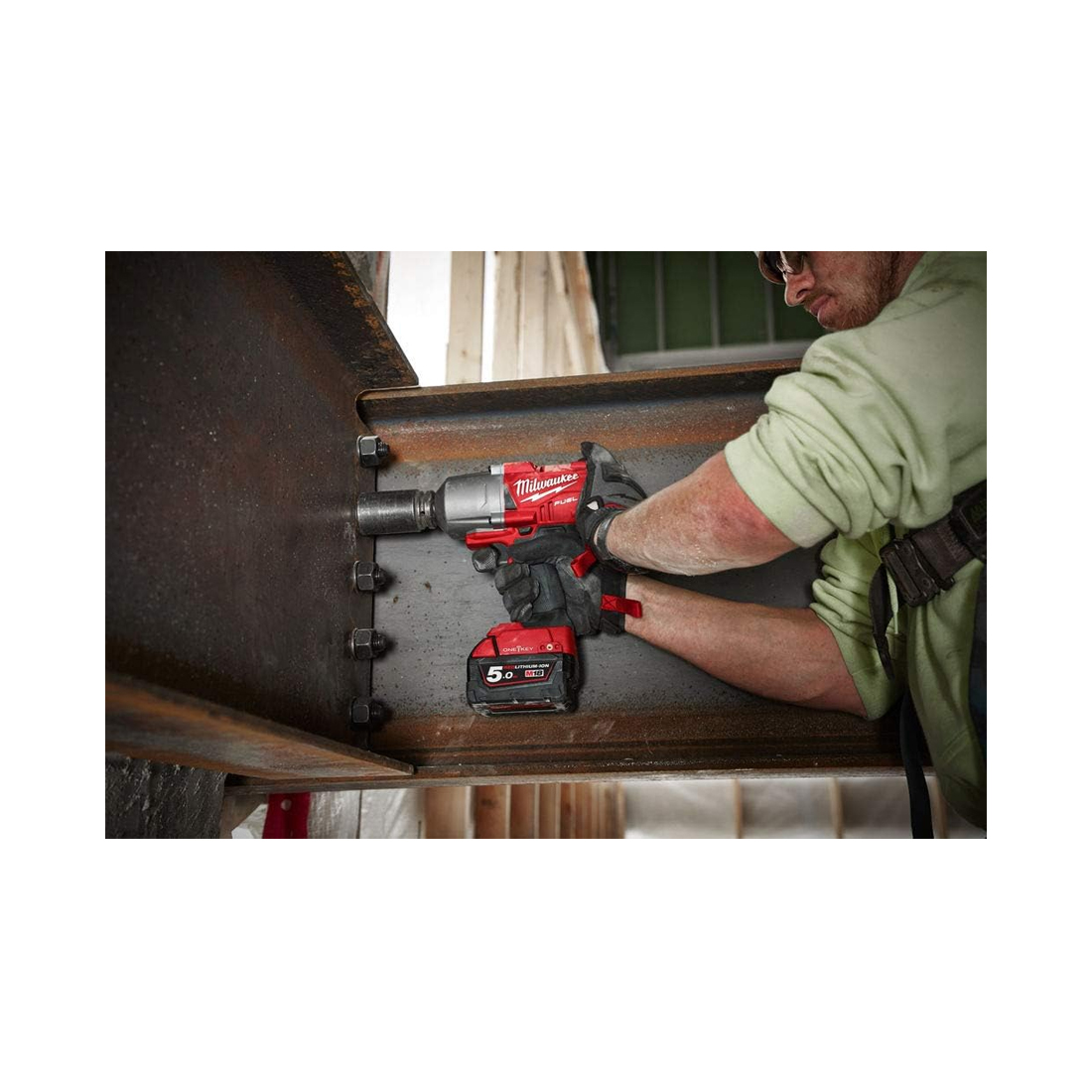 Гайковерт, Milwaukee, M18 ONEFHIWF34-502X ONE-KEY FUEL 3/4"(4933459730),18 В, Бесщеточный гайковерт. ONE-KEY. хвостовик SQ 3/4"(кольцо). 1627 Нм. крутящий момент на срыв 2034Нм. 2 Li-Ion аккумулятора 5 Ач. турбо з/у M12-18 FC. вес 3,5. HD кейс