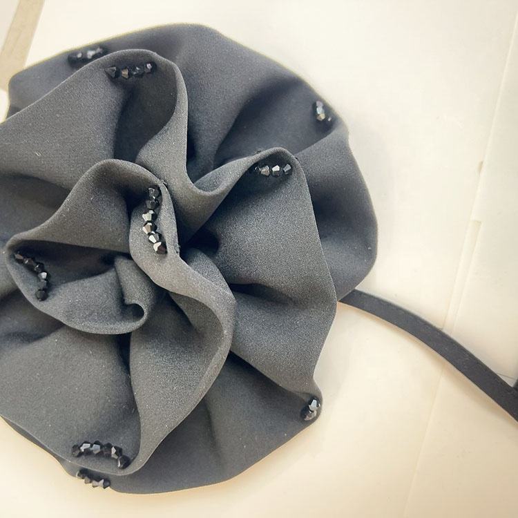 Elegant 3D Crystal Flower Corsage