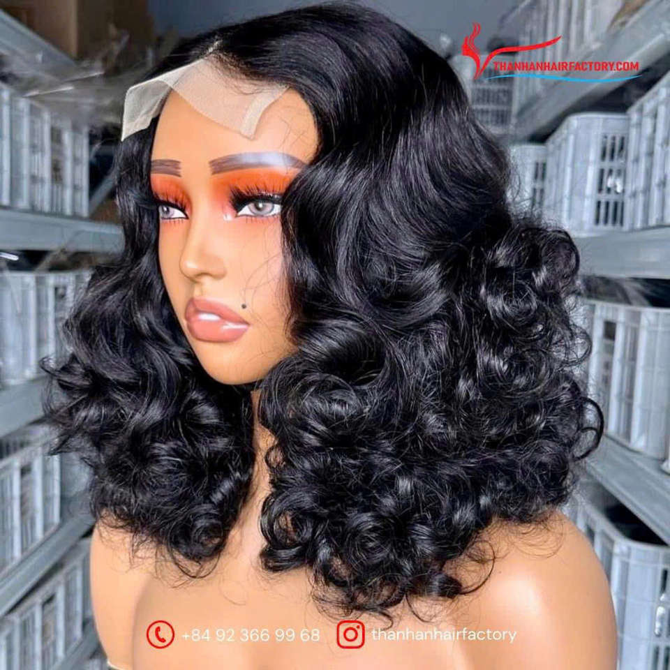Объемный кудрявый парик Bouncy Curly