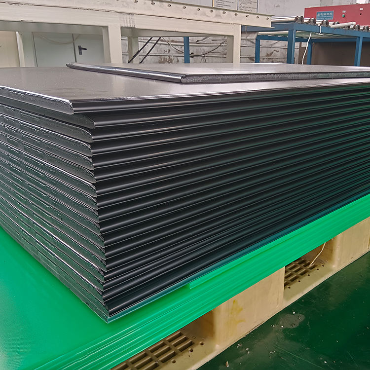 Высокопрочный лист ПЭТҚ (HDPE) 4 x 8 футов