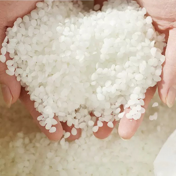 Paraffin Wax China Supplier Raw Paraffin Wax Refined Paraffin Purified Wax for Candle Making