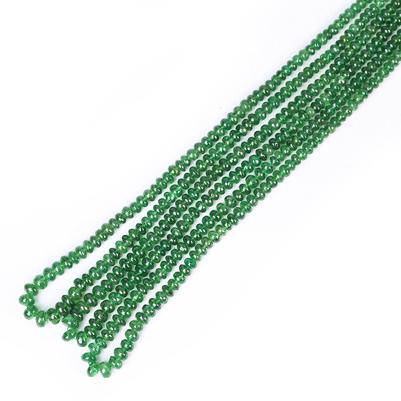 Натуральный гранат цаворит (Faceted Round Tsavorite)
