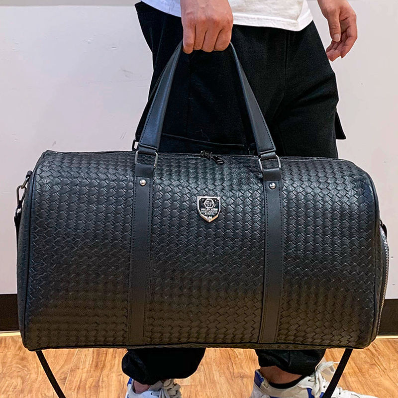 Люксовая сумка для фитнеса (Casual Luxury Fitness)