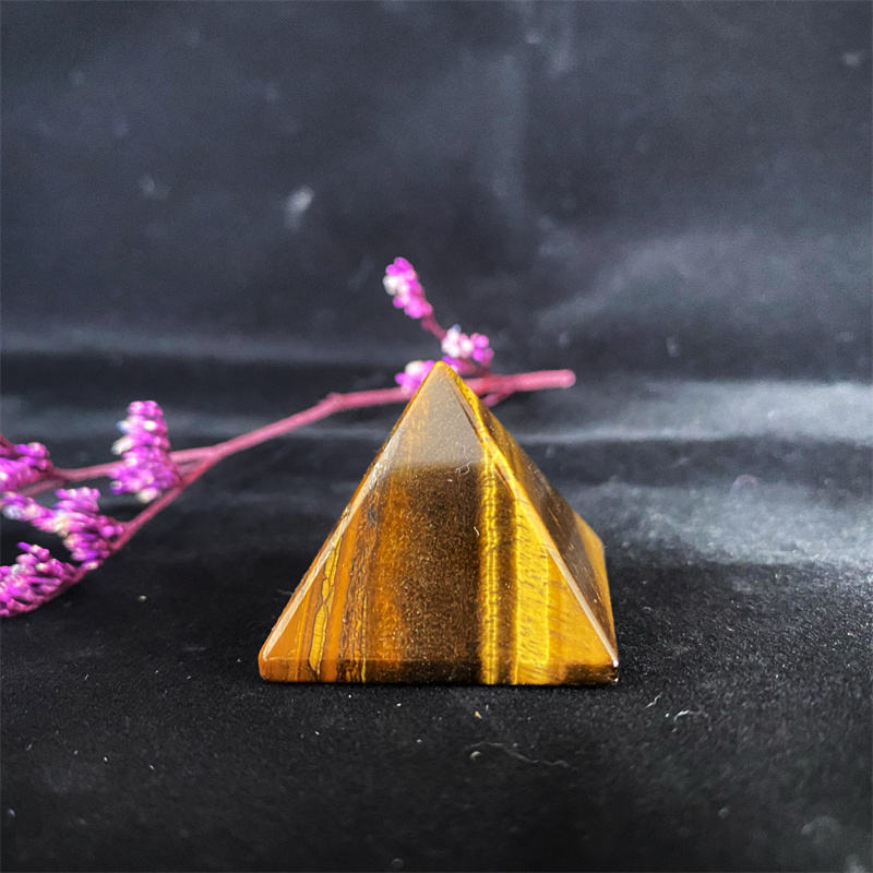 Натуральные кристаллы для дома (Handing Craft)