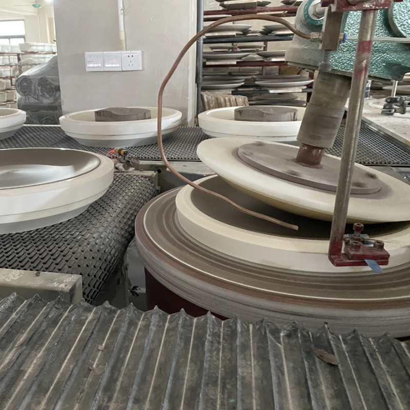 Fully Automatic PLC Controlled Forming Machine Engine/Motor Ceramic Production Line Making Big Size Plate Dish Pottery 1 Year