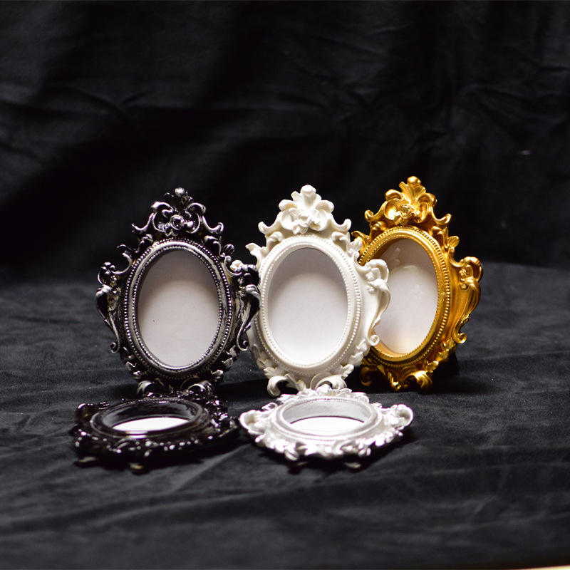 Европейская ретро-рама из смолы (Embossed)