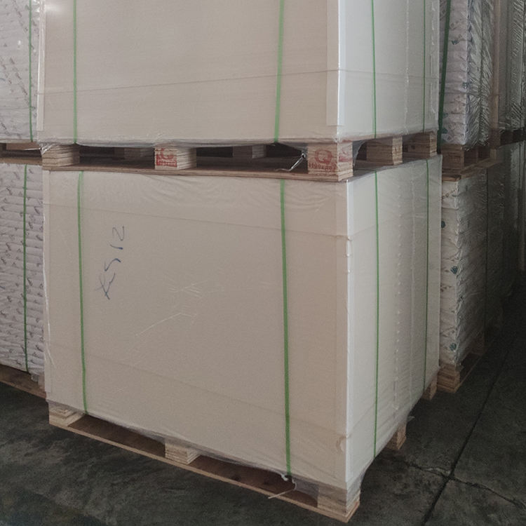 Заводская поставка на заказ A3 A4 бумага для печати 80 / 100 Gsm белая бумага