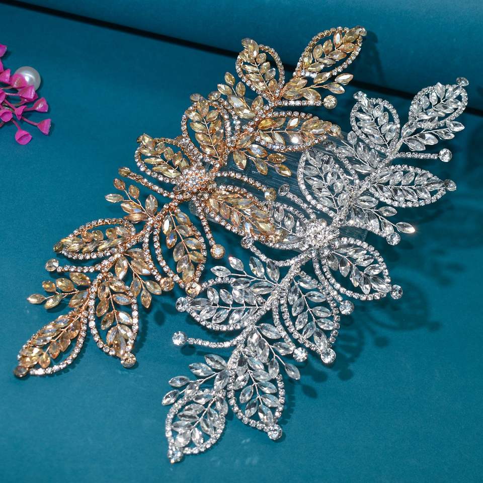 Rhinestone Claw Chain (Hollow)