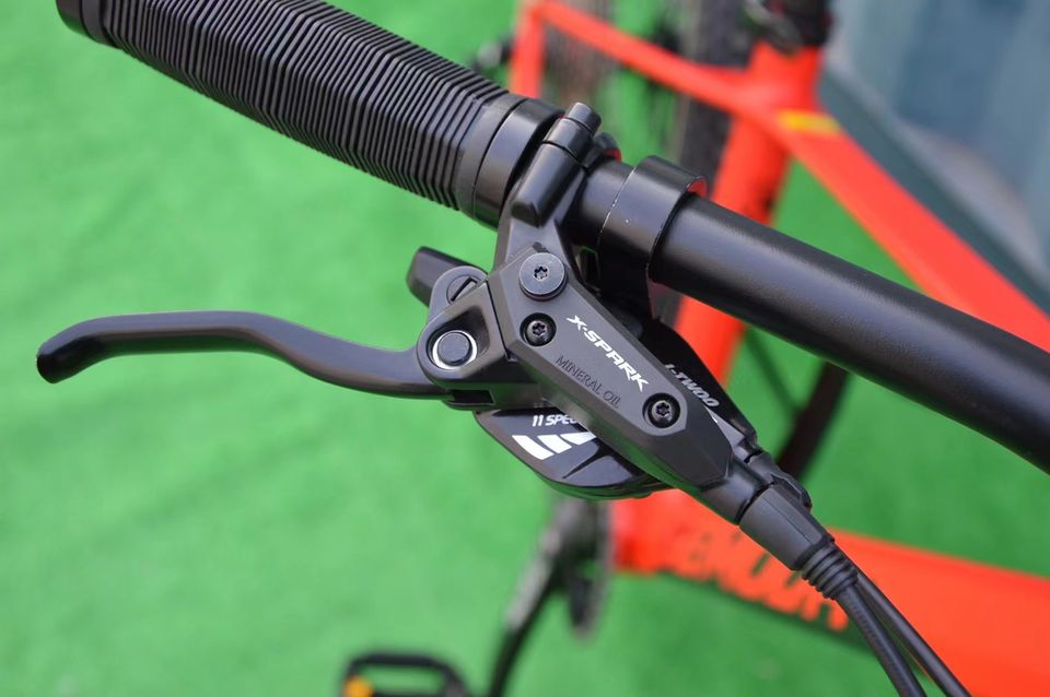 Профессиональный MTB 27.5" (12 скоростей)