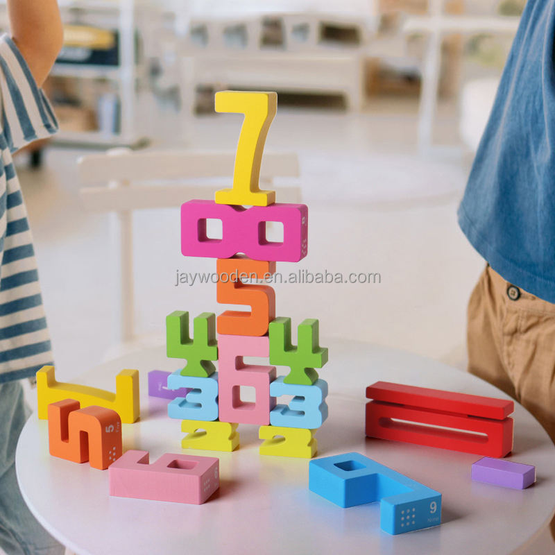Красочная игрушка для изучения цифр
