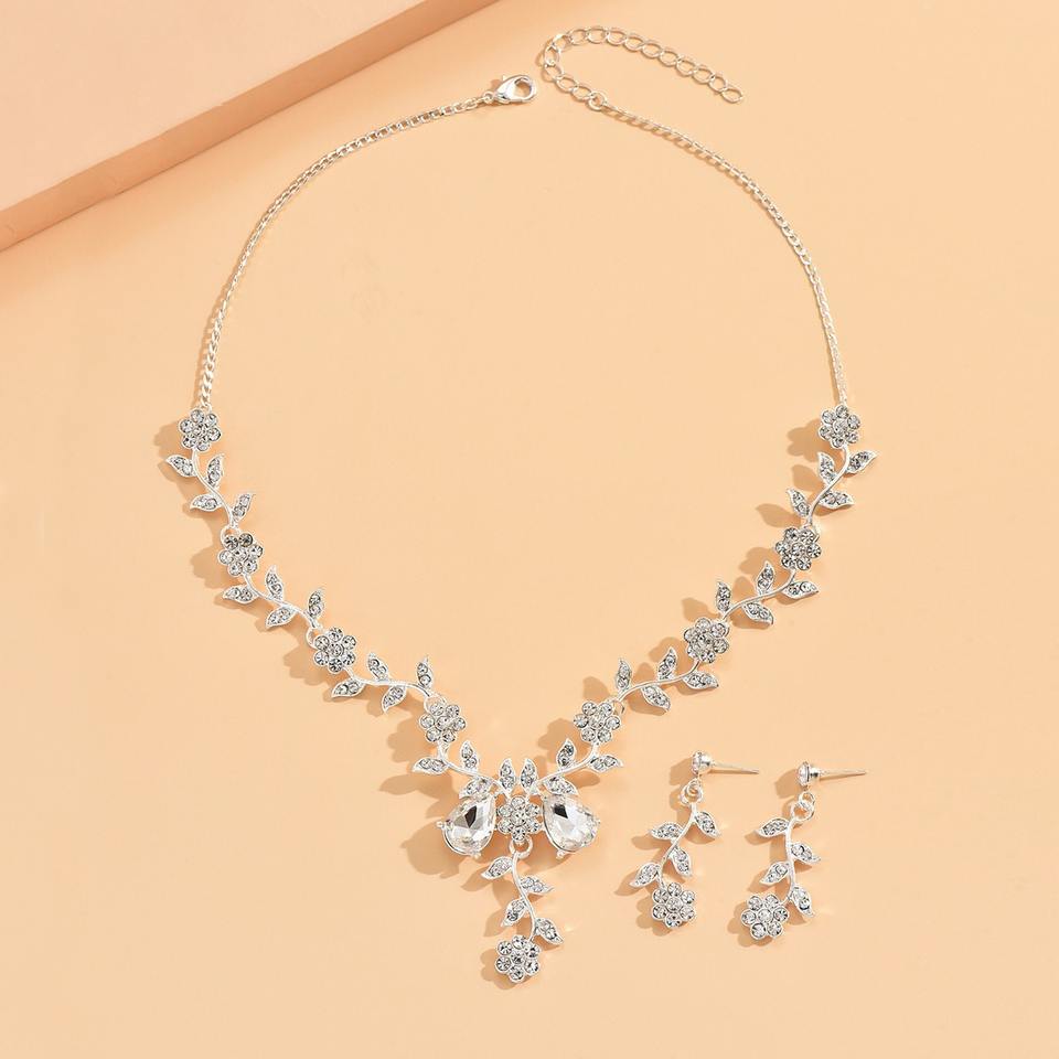 Necklace Earring Fashion Set (2023)