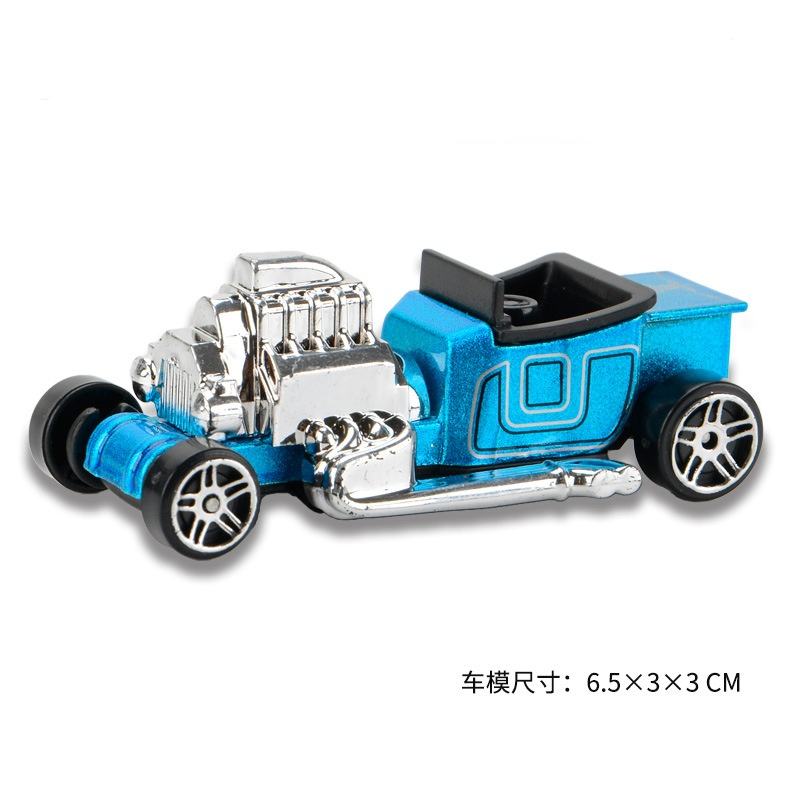 Набор бюджетных автомобилей (1:64)