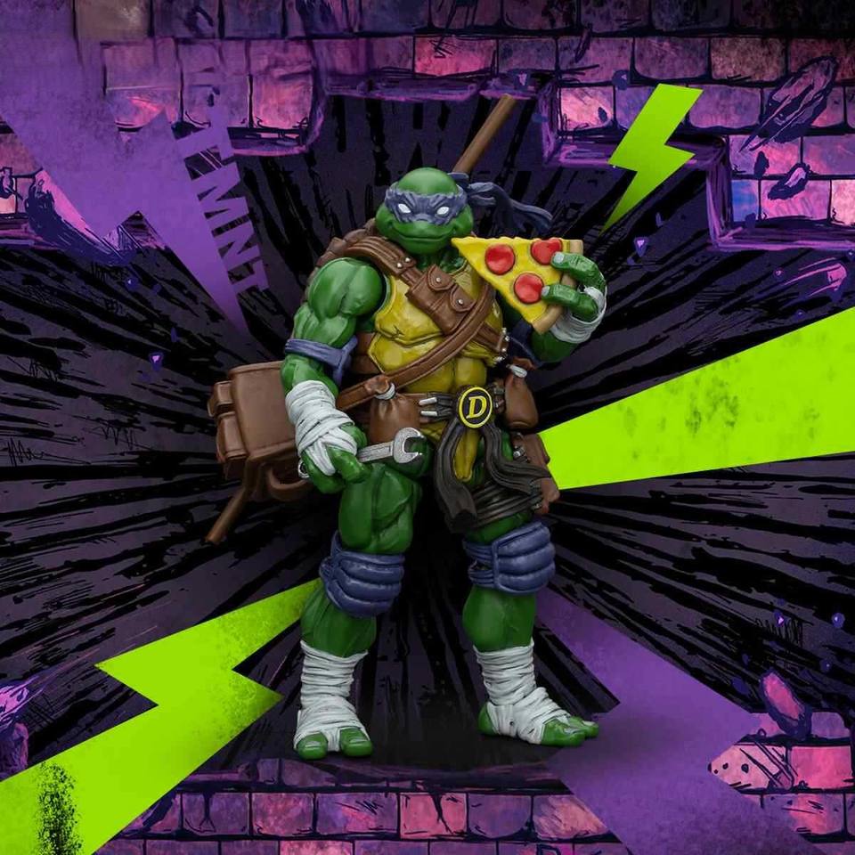 Фигурка Леонардо (TMNT Dark Edition)