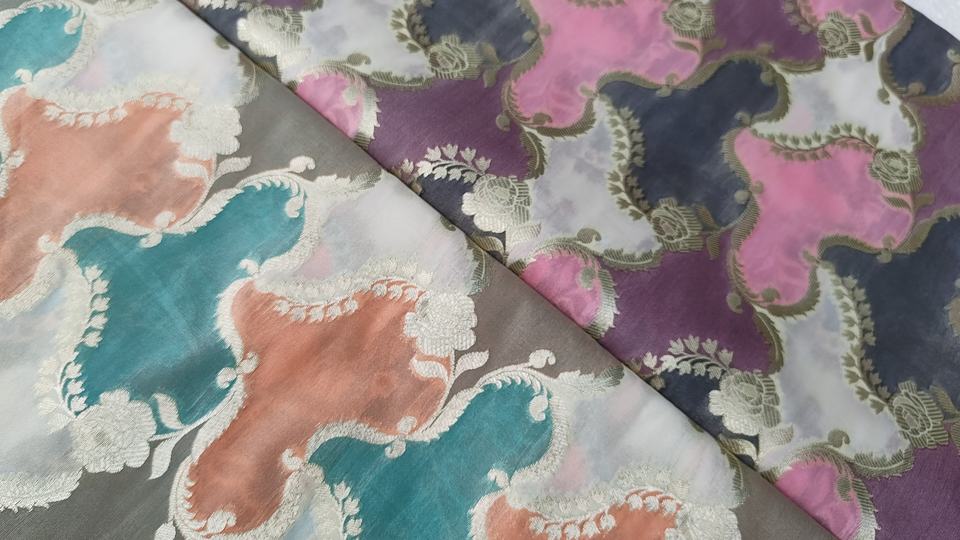 Индийская декоративная парча (Brocade)
