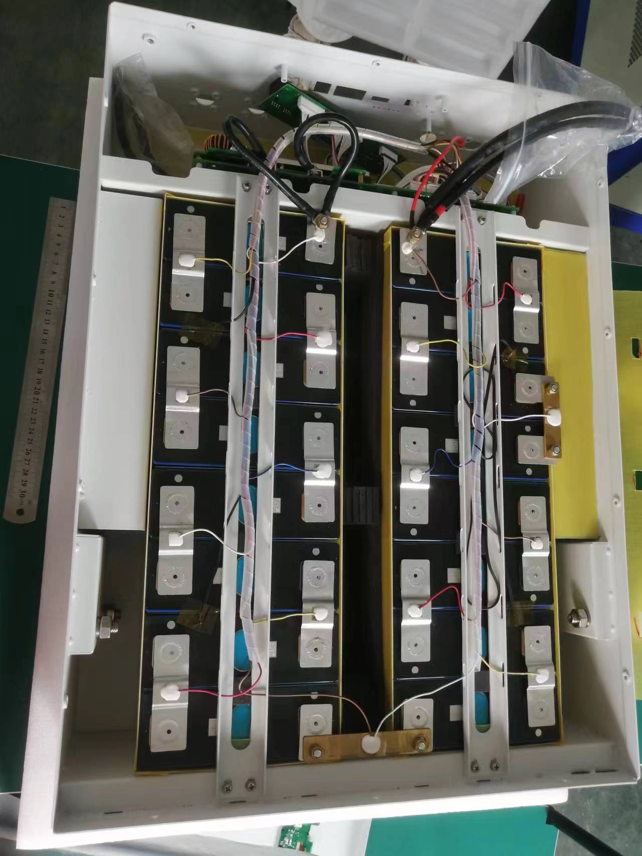TTN Long-Life Span Household Lithium Battery Bank 5kwh 20kwh 18650 LCO 100ah 98% Lifepo4 High Performance Rechargeable Storage Lithium Battery