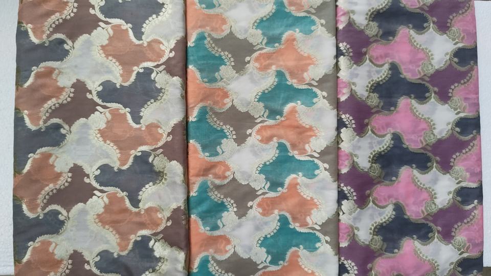 Индийская декоративная парча (Brocade)