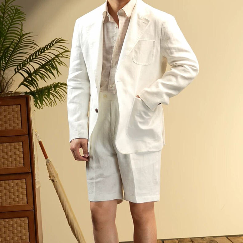 Однобортный приталенный костюм (Single-Breasted Tailored)