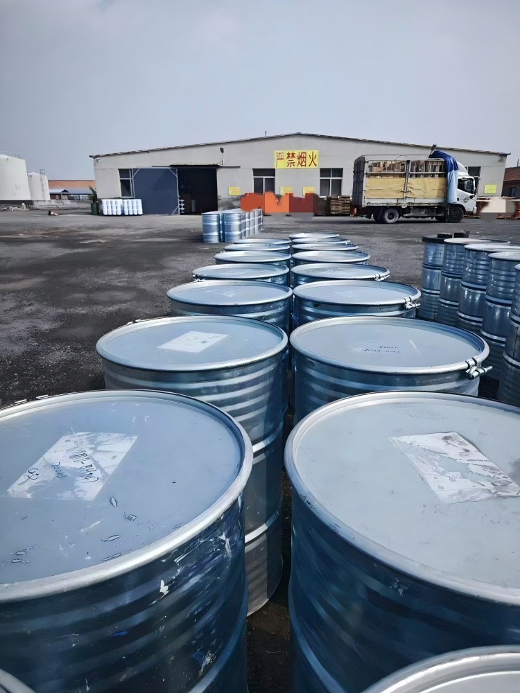 Wholesale SAE Certified Heavy Duty Vehicle Lithium Grease Excellent Excavators Shovels Lubrication Base Oil Wholesale Base Oil