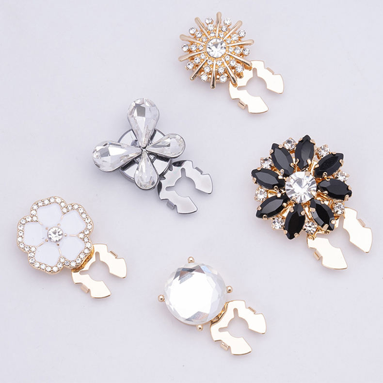 Pearl Rhinestone Decorative Buttons