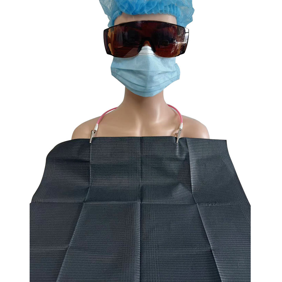 Салфетки трехслойные (Dental Bibs)
