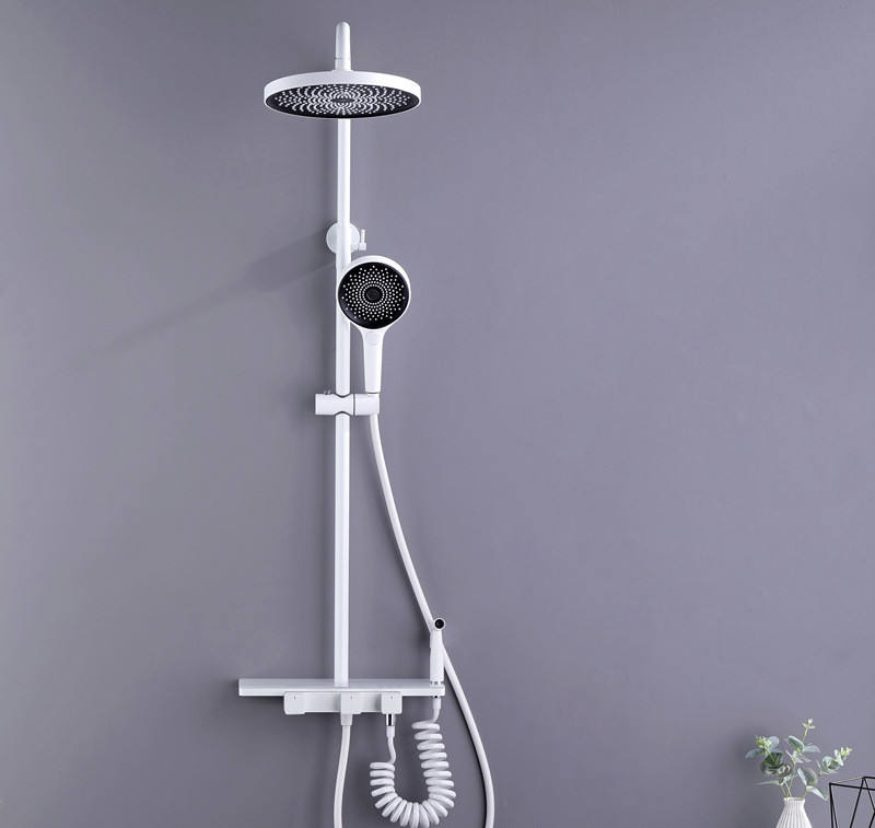 Белая настенная душевая система (White Shower Set)