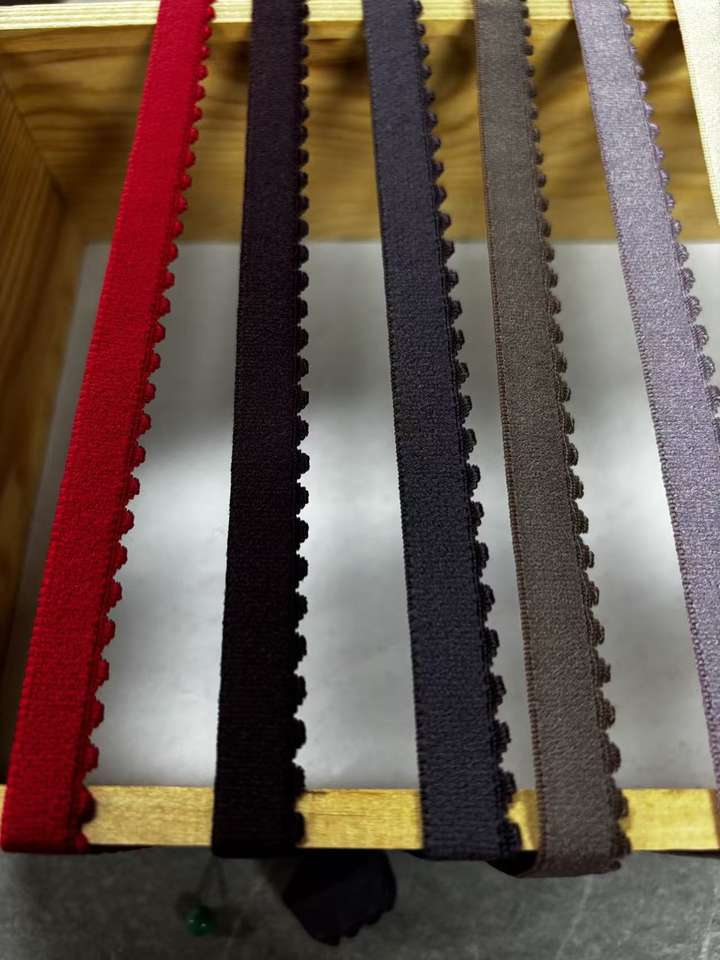Плетеная нейлоновая эластичная лента Multi-Color