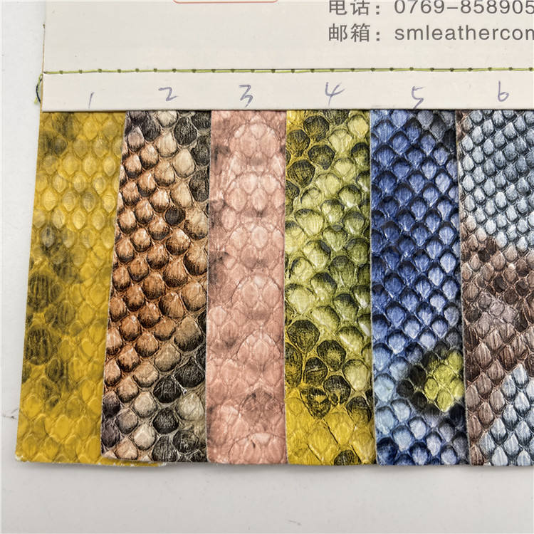 Принтованная кожа Snakeskin