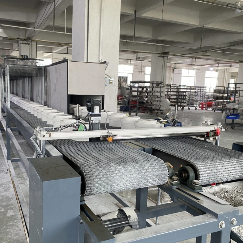 Fully Automatic PLC Controlled Forming Machine Engine/Motor Ceramic Production Line Making Big Size Plate Dish Pottery 1 Year