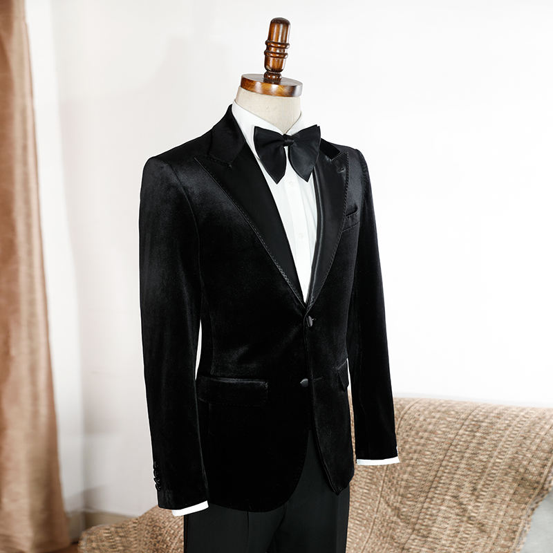 Шелковый костюм Light Luxury (High End Silk Suit)