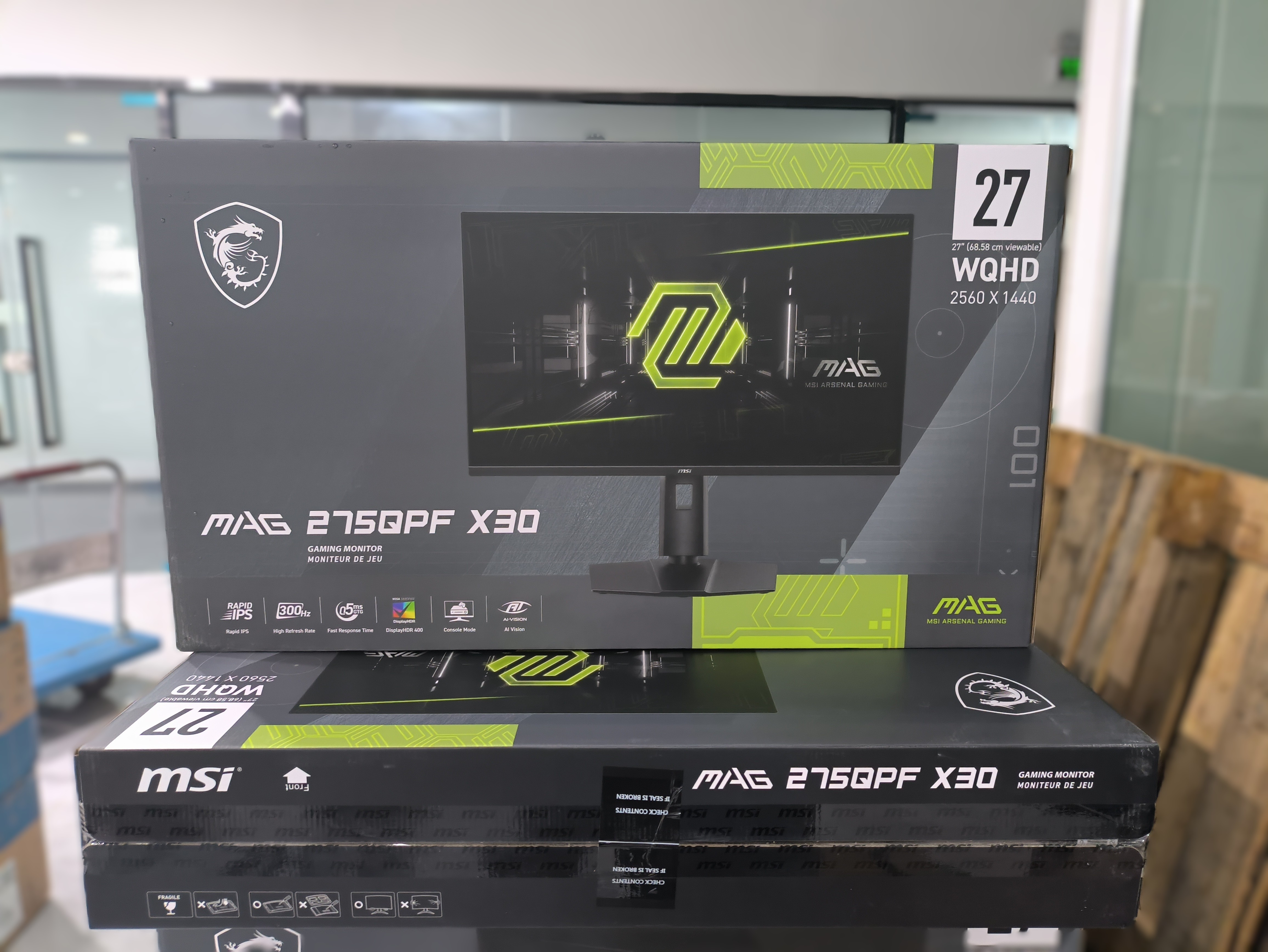 2025 NEW MSI MAG 275QPF X30 Monitor 27 Inch Black WQHD 300hz IPS 0.5ms Gaming Monitor for Desktop Computer