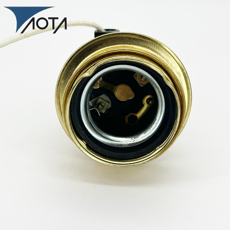 Латунное основание Aota (E26/E27)