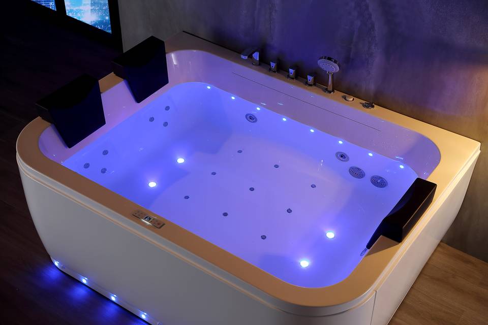 Отдельностоящая Whirlpool Dewo