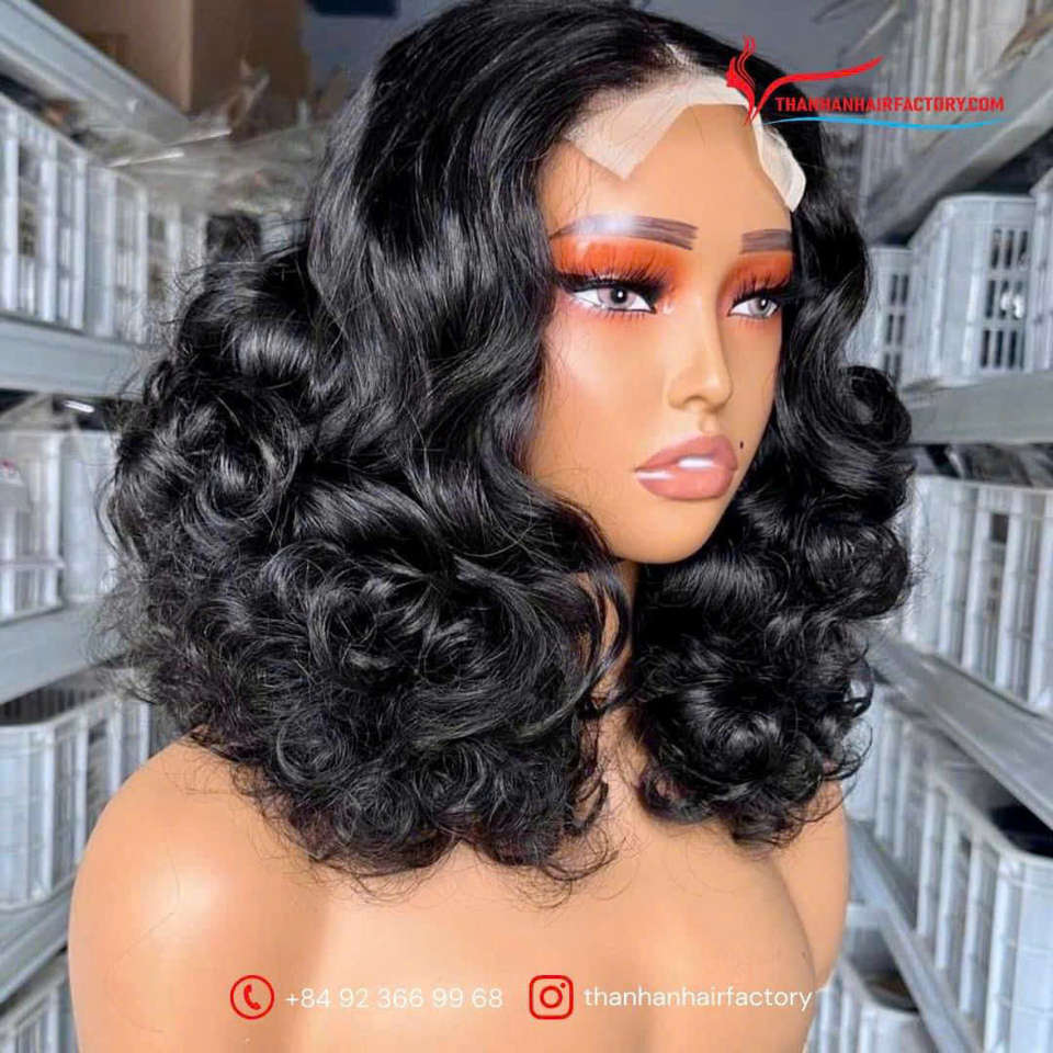 Объемный кудрявый парик Bouncy Curly