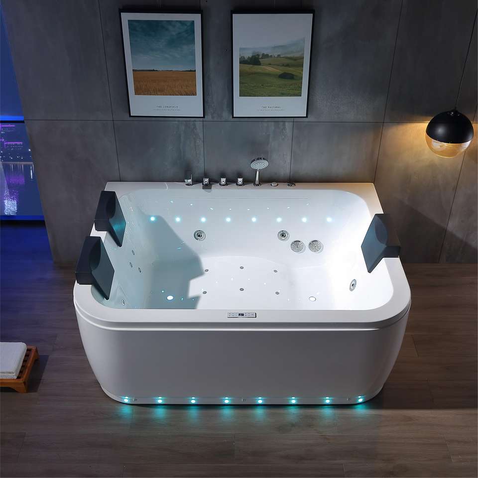 Отдельностоящая Whirlpool Dewo