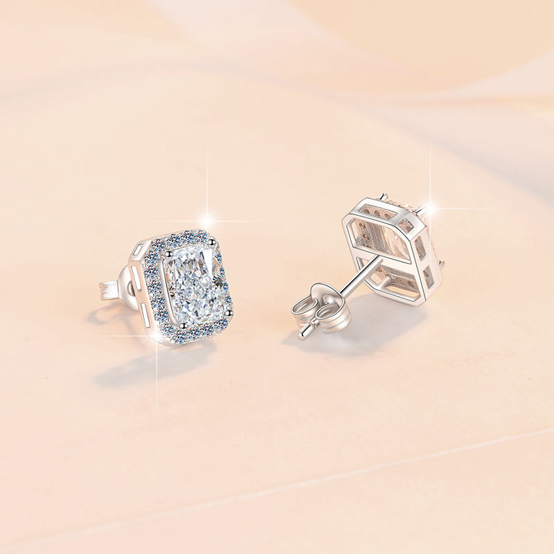 Серьги с муассанитом 0.5CT Radiant