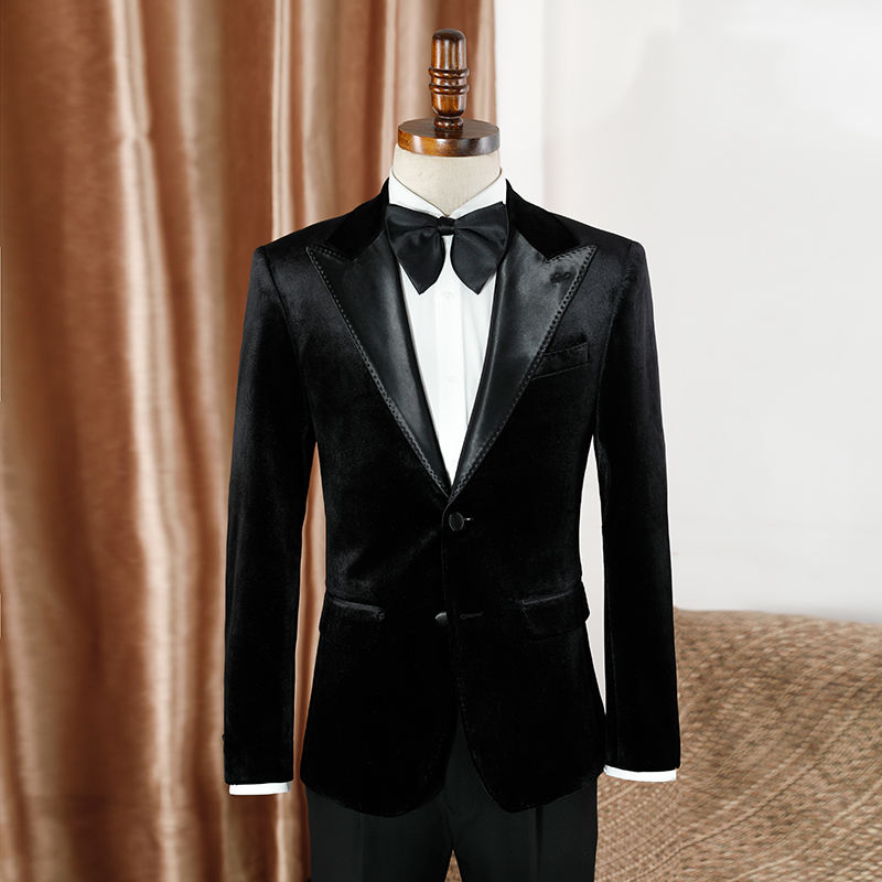 Шелковый костюм Light Luxury (High End Silk Suit)