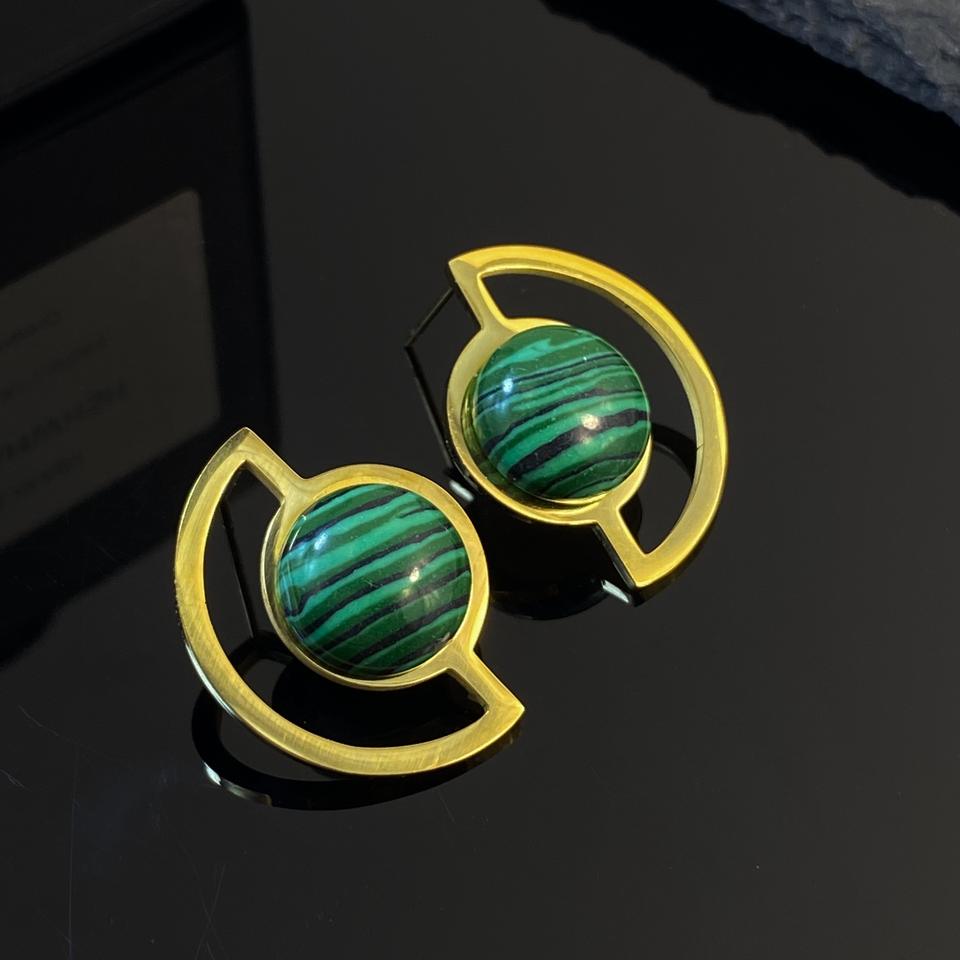 Полуизогнутый браслет 18K Gold Plated