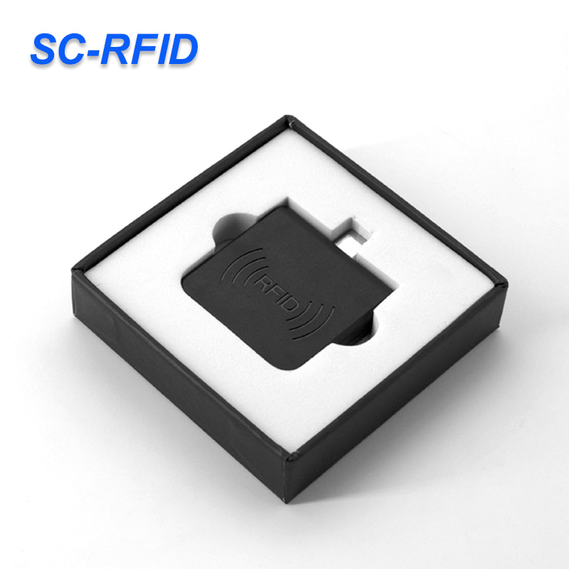 Factory in Stock Hot Selling 13.56mhz Android Phone Rfid Reader Type-C Interface Contactless NFC Card Reader IC Card Portable