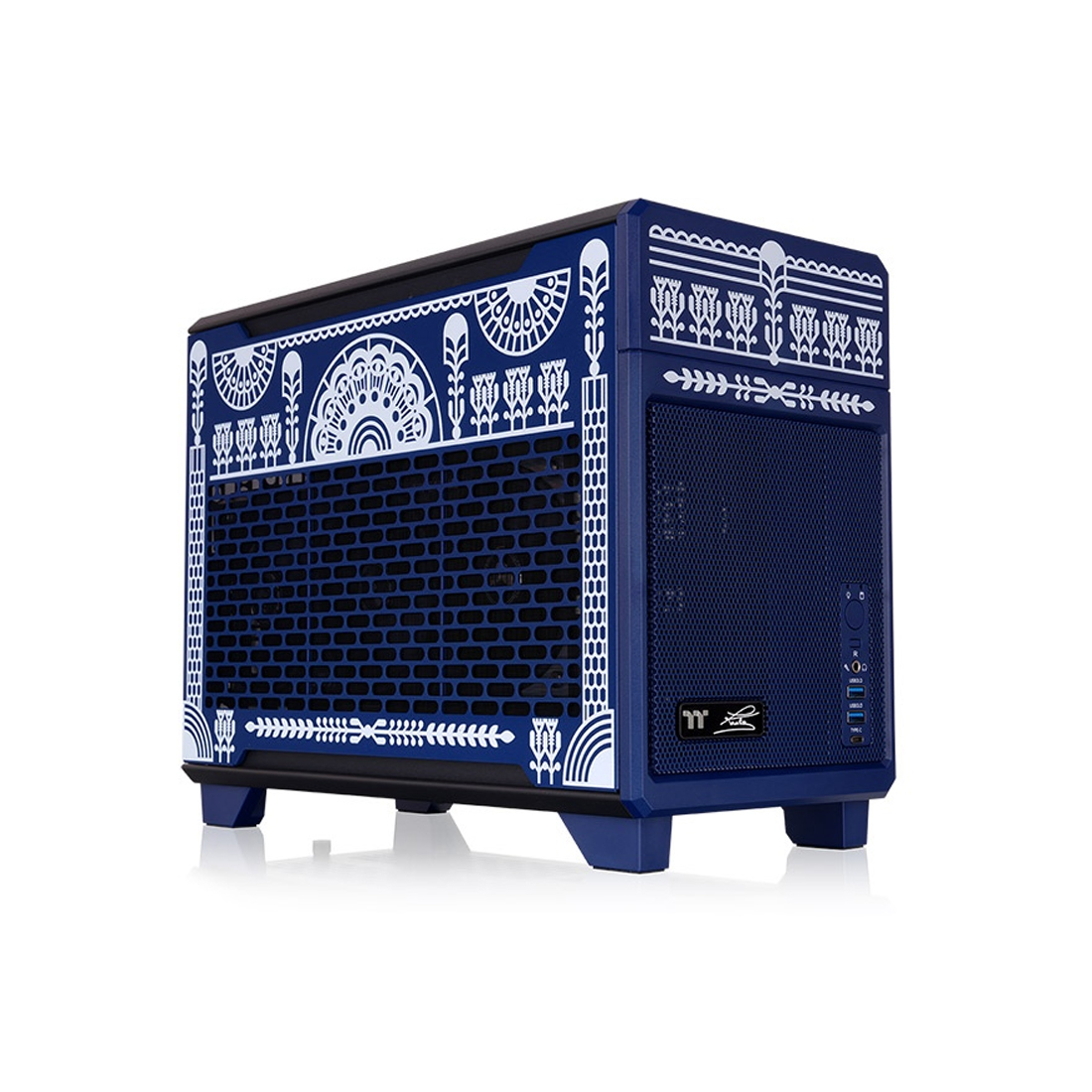 Компьютерный корпус Thermaltake TR100 Koralie Edition