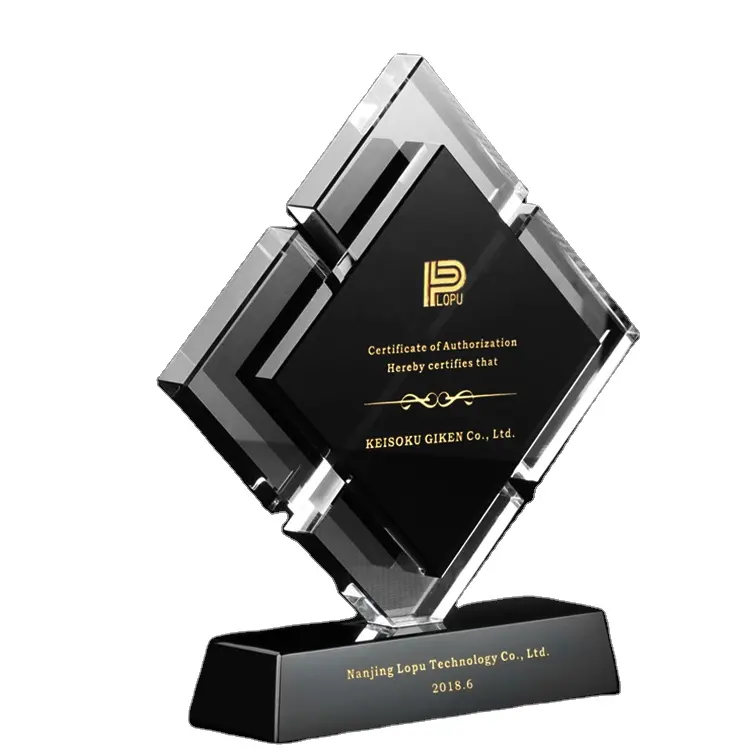 Кристаллический трофей (Shining Trophy)