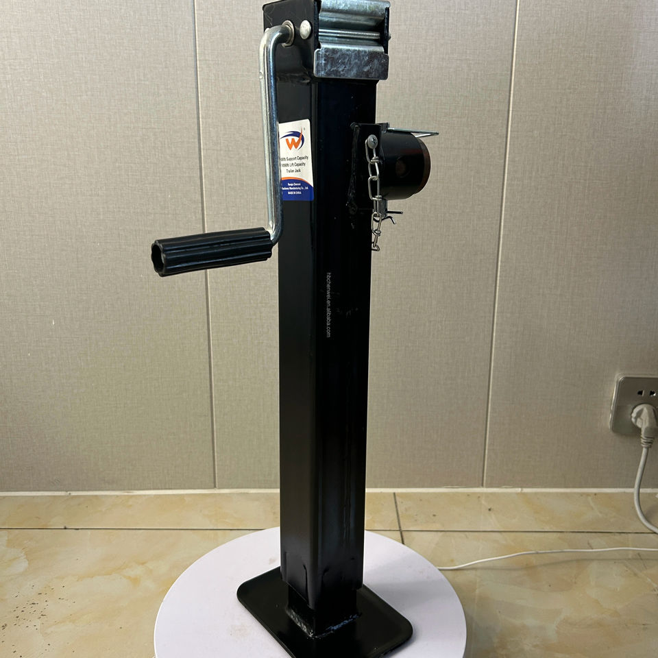 Винтовой домкрат Cubic Jack (3000 LBS, сталь Q235B)